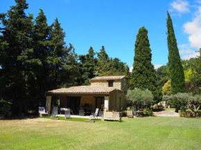 holiday home, Bédarrides